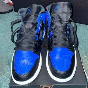 AIR JORDAN 1 MID ROYAL BLUE SZ 10.5
